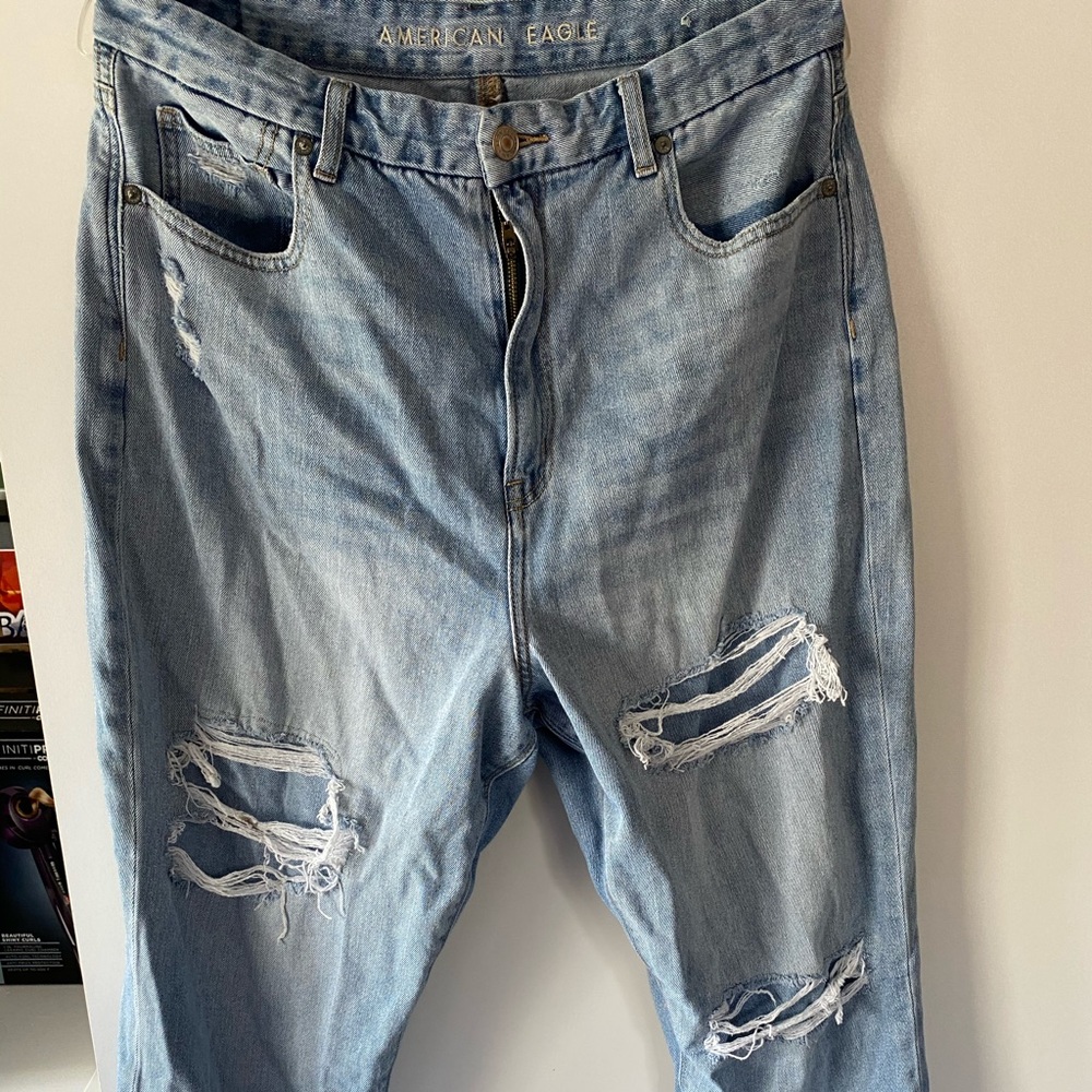 American Eagle Mom Jeans